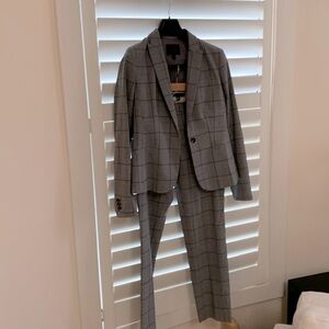Never Worn Banana Republic Suit!